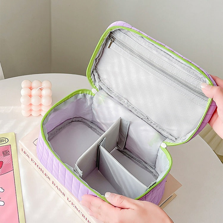 حقيبة تنظيم مكياج للسفر مع خطاف — متينة، قابلة للتعليق، متعددة الأقسام