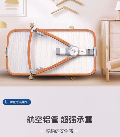 سرير أطفال محمول وقابل للطي – تصميم حديث وآمن لراحة الطفل