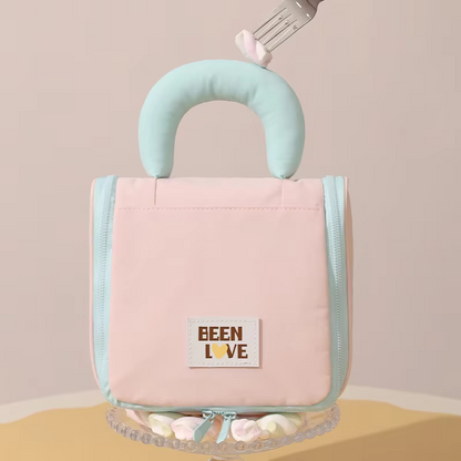 Folding Travel Cosmetic Bag - حقيبة مستحضرات التجميل القابلة للطي