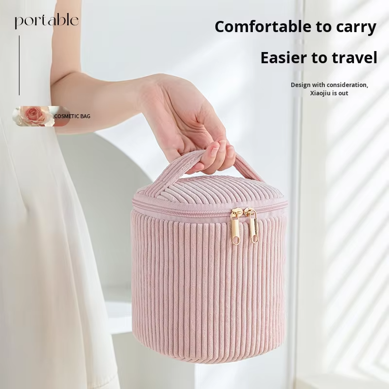 Large Capacity Four-Piece Velvet Cosmetic Bag Set - مجموعة حقيبة مستحضرات تجميل مخملية كبيرة السعة مكونة من أربع قطع